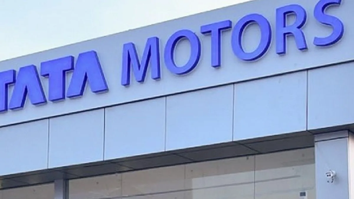 Tata Motors Q3FY26 net profit falls by 48% to Rs 705 crore