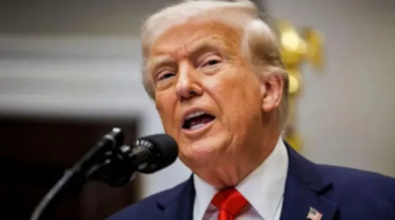 Trump backs Iran protests, US warns Iran over crackdown, Iranian protesters killed detained, Reza Pahlavi exile support, Trump statement on Iran demonstrations, Iran internet blackout protests,