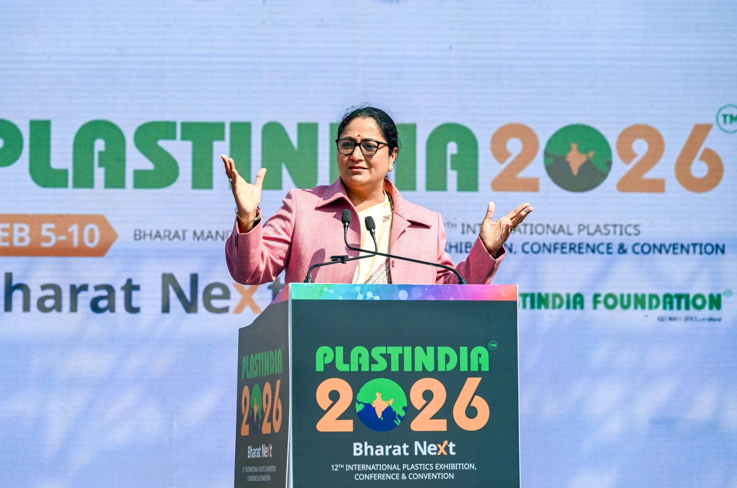 CM Rekha Gupta welcomes exhibitors and attendees at the opening of PLASTINDIA 2026, highlighting global participation in the plastics industry. img