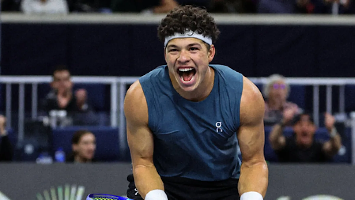 Shelton downs Shapovalov in SF thriller, sets Fritz final in Dallas