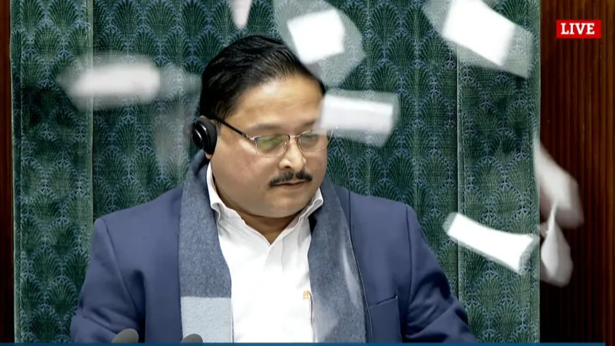 8 ‘unruly’ Congress Lok Sabha MPs suspended for Budget Session; Priyanka calls move ‘ridiculous’