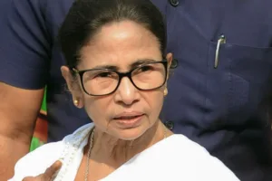 Who should Mamata sacrifice, Abhishek or TMC