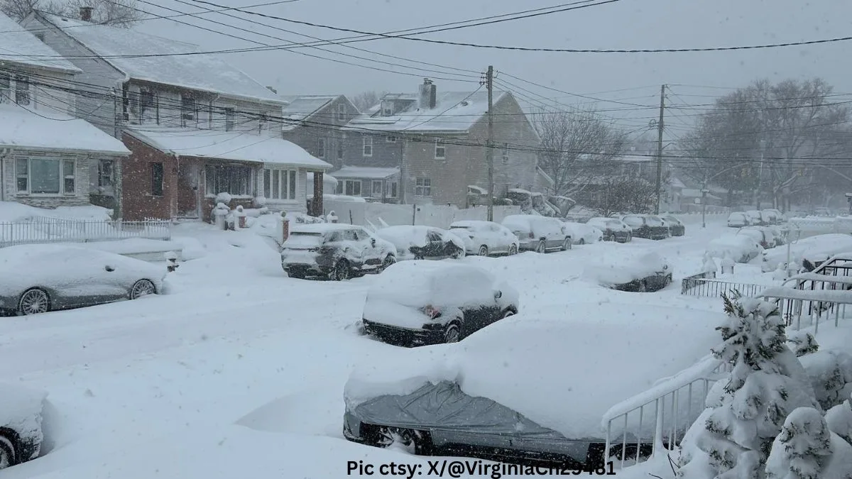 US East Coast hit by massive snowstorm; thousands of flights cancelled