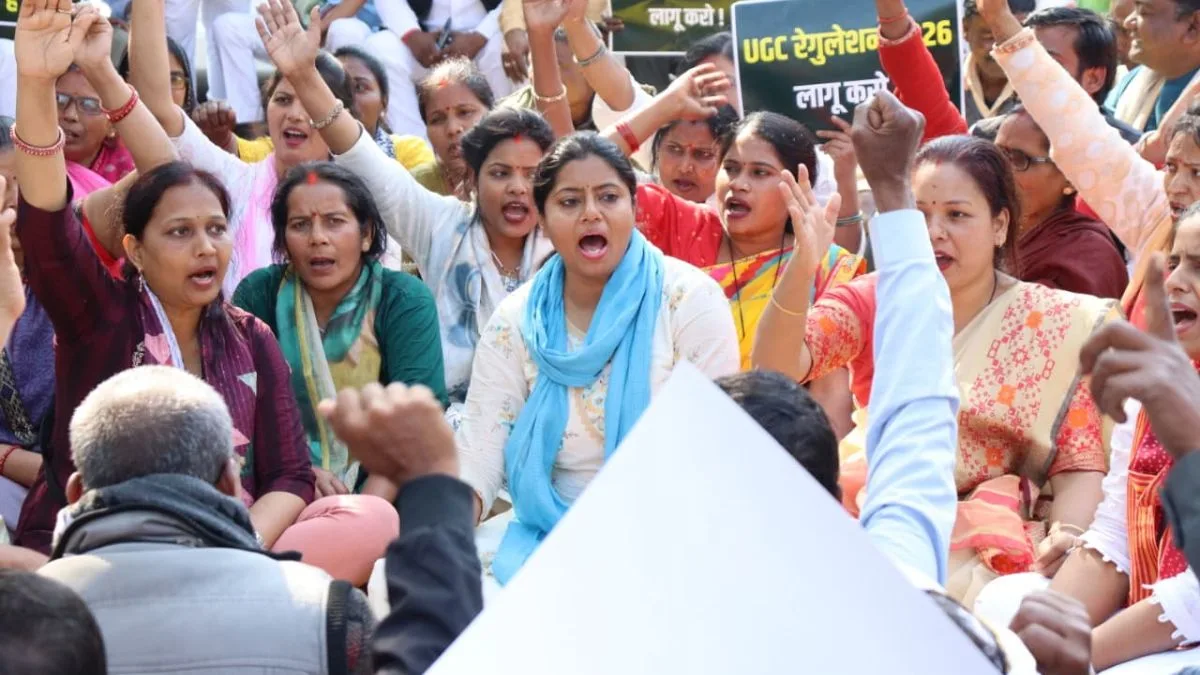 SP MLA Pallavi Patel leads protest in support of new UGC guidelines in Lucknow