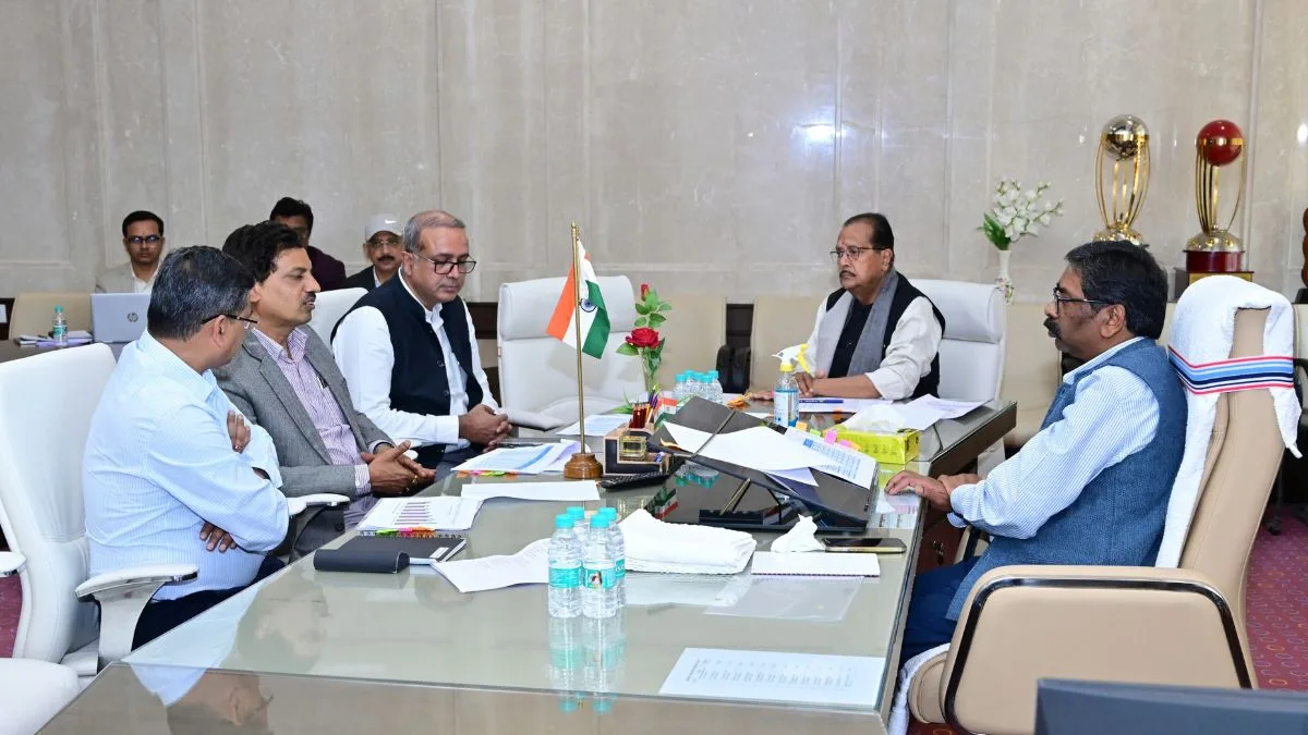 Jharkhand: Investment, tribal welfare in focus at pre-budget meeting