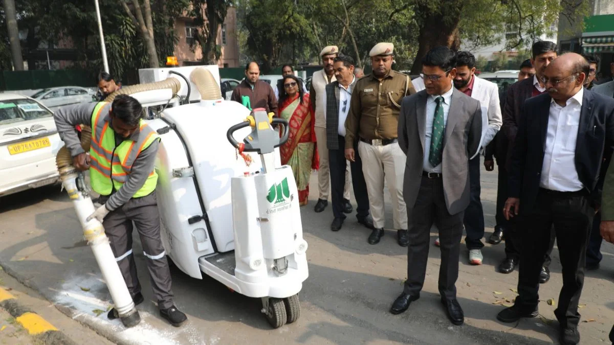 Kaka Nagar becomes Delhi’s first fully mechanised, dust-free cleaning colony
