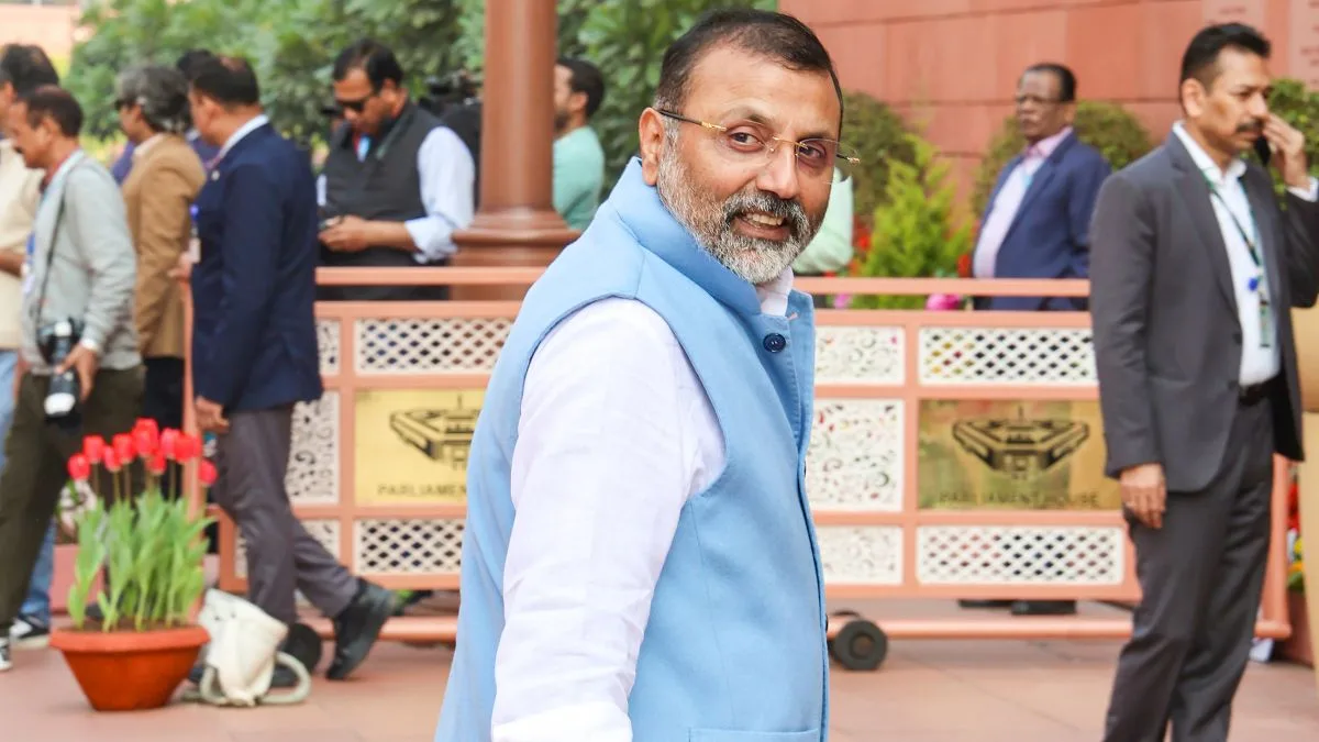 Dubey recalls fate of Substantive Motion against Indira Gandhi