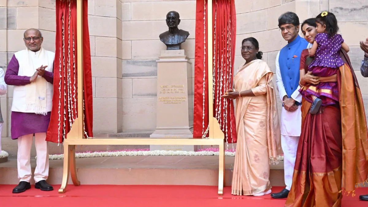 Rajaji’s bust adorns Rashtrapati Bhavan: PM calls it tribute beyond colonial legacy