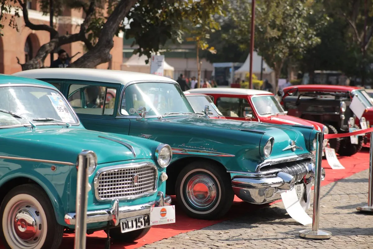 Heritage on Wheels: Vintage Cars Steal the Show at Statesman Rally in Delhi