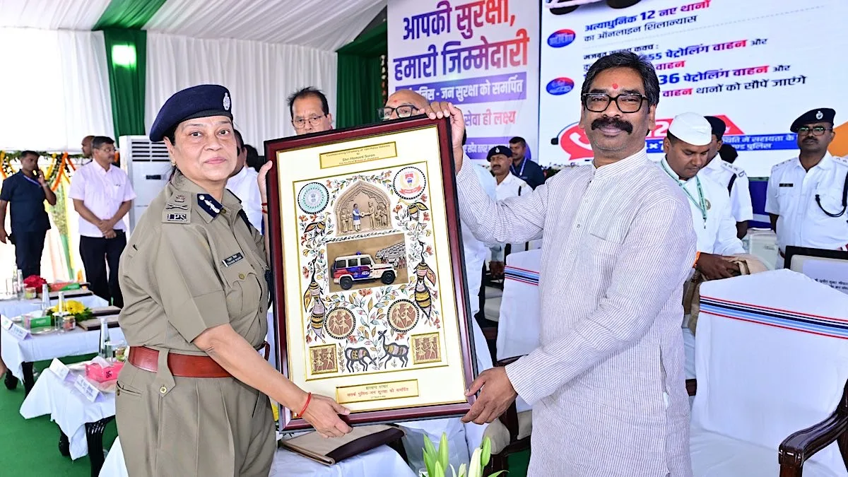 Jharkhand police get 1,485 vehicles, 12 new police stations