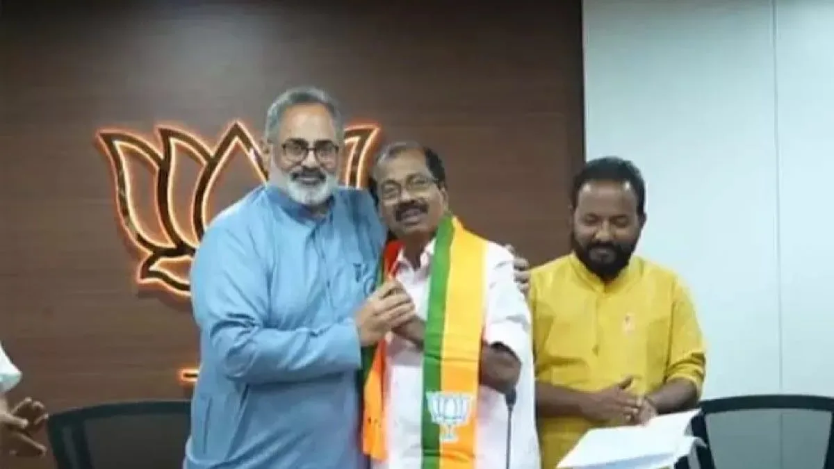 Expelled CPI MLA CC Mukundan, KPCC Secretary Thodiyur Ramachandran join BJP