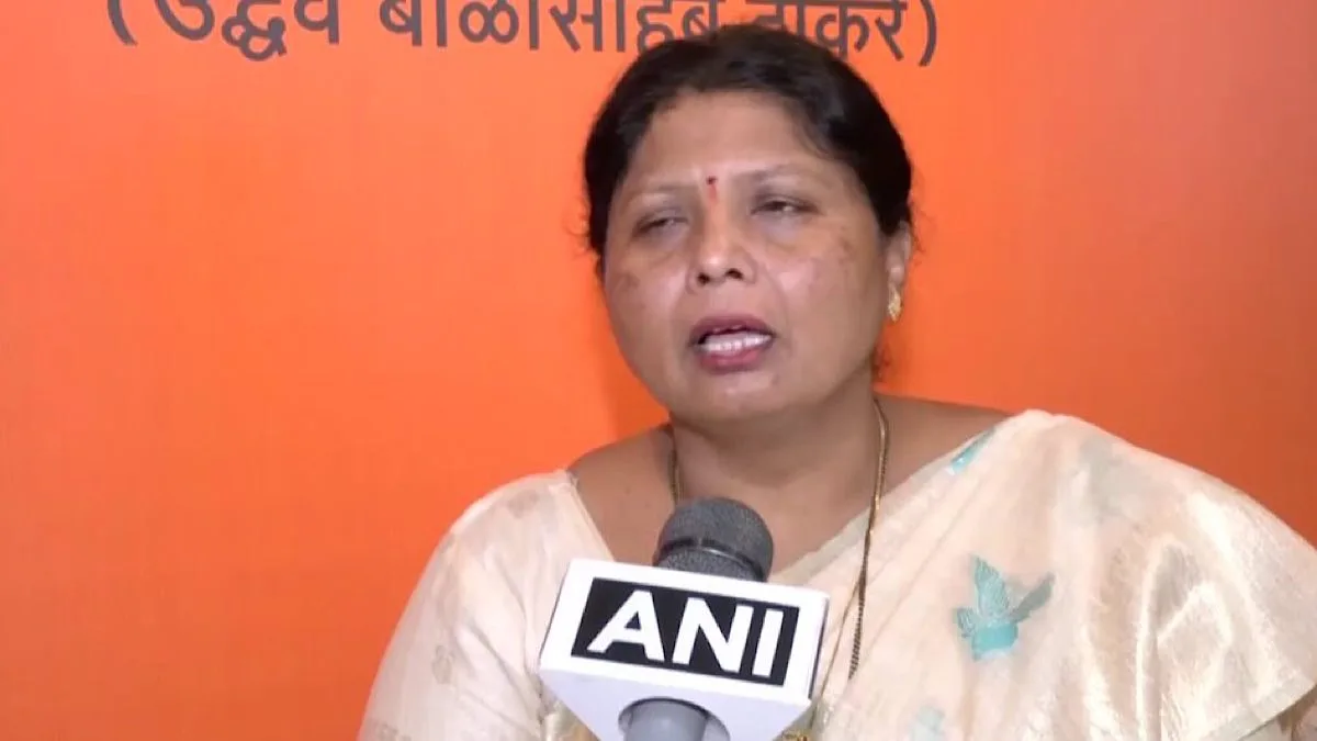 When will SIT summon Shinde in godman case, asks Uddhav Sena leader Sushma Andhare