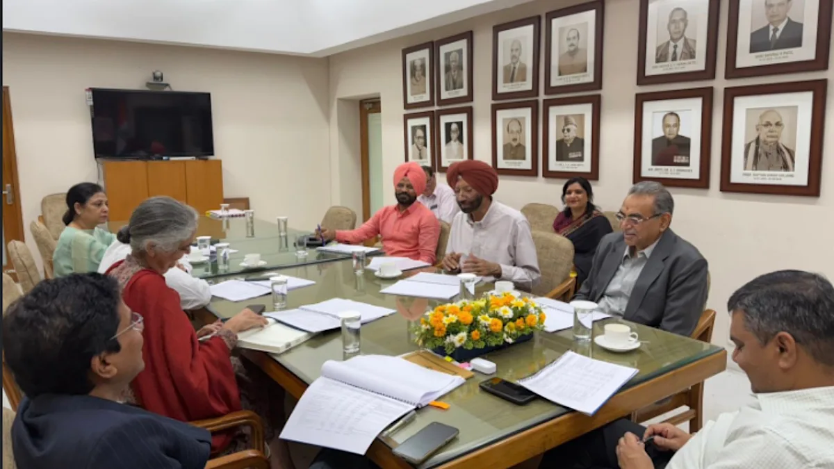 Sanjay Tandon attends Finance Committee meeting of Punjab State Branch of Red Cross Society