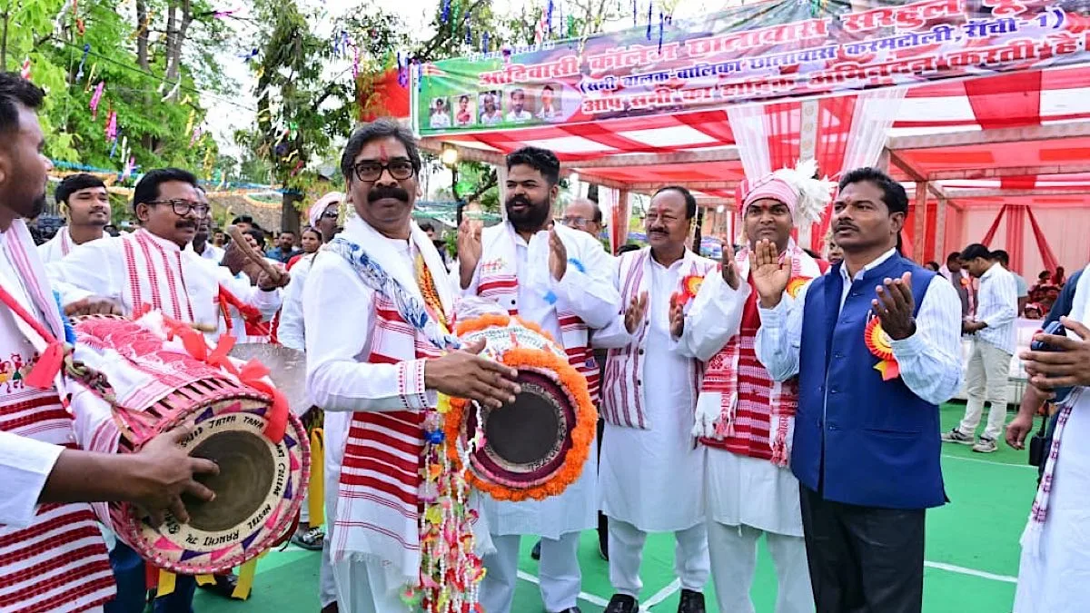 On Sarhul, Soren stresses link between nature and community life