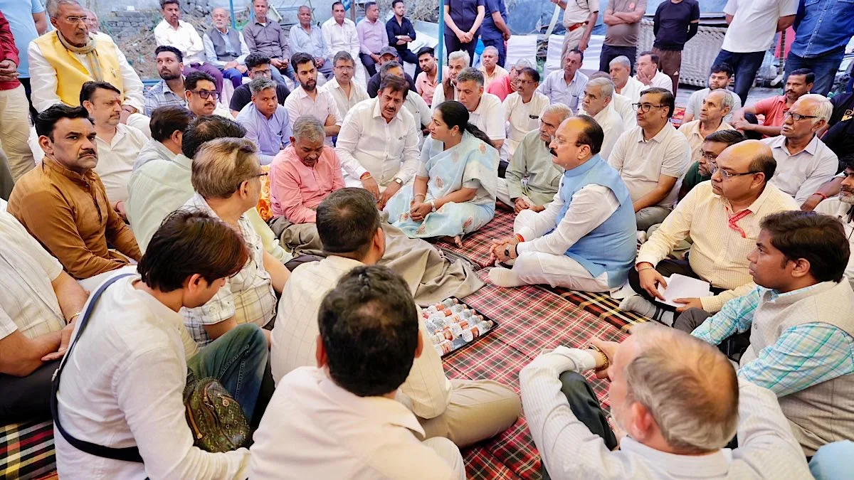 Delhi CM meets families affected by Palam fire, assures govt stands by them