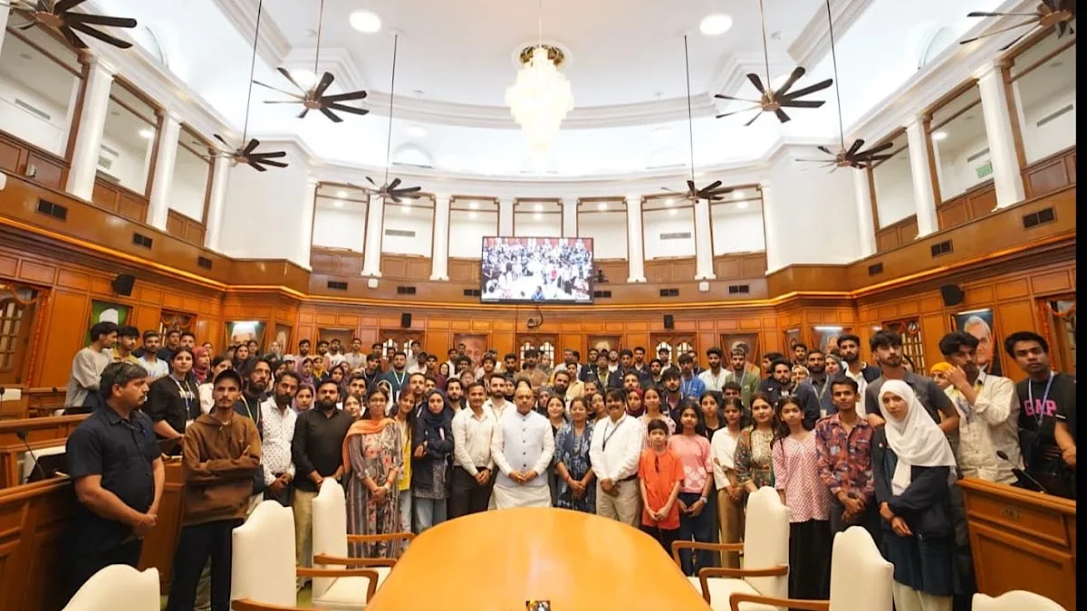 Delhi Speaker Vijender Gupta stresses youth’s engagement with democratic institutions