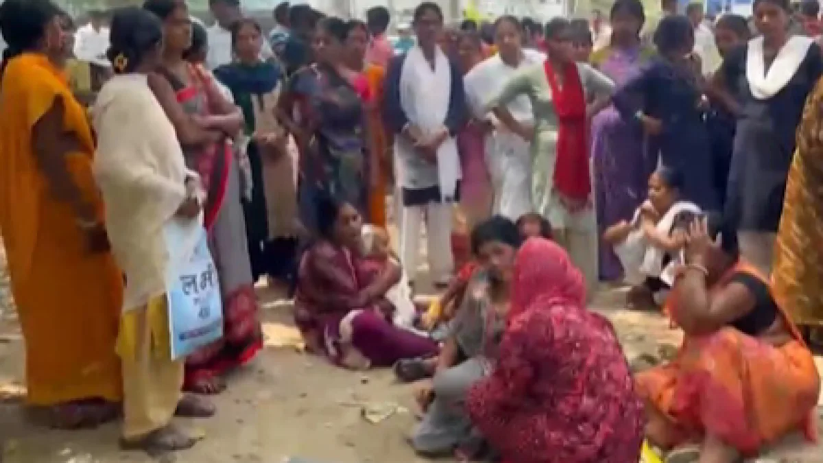 Stampede at Bihar temple leaves 8 dead, several injured; CM announces Rs 6 lakh ex-gratia for kin of deceased