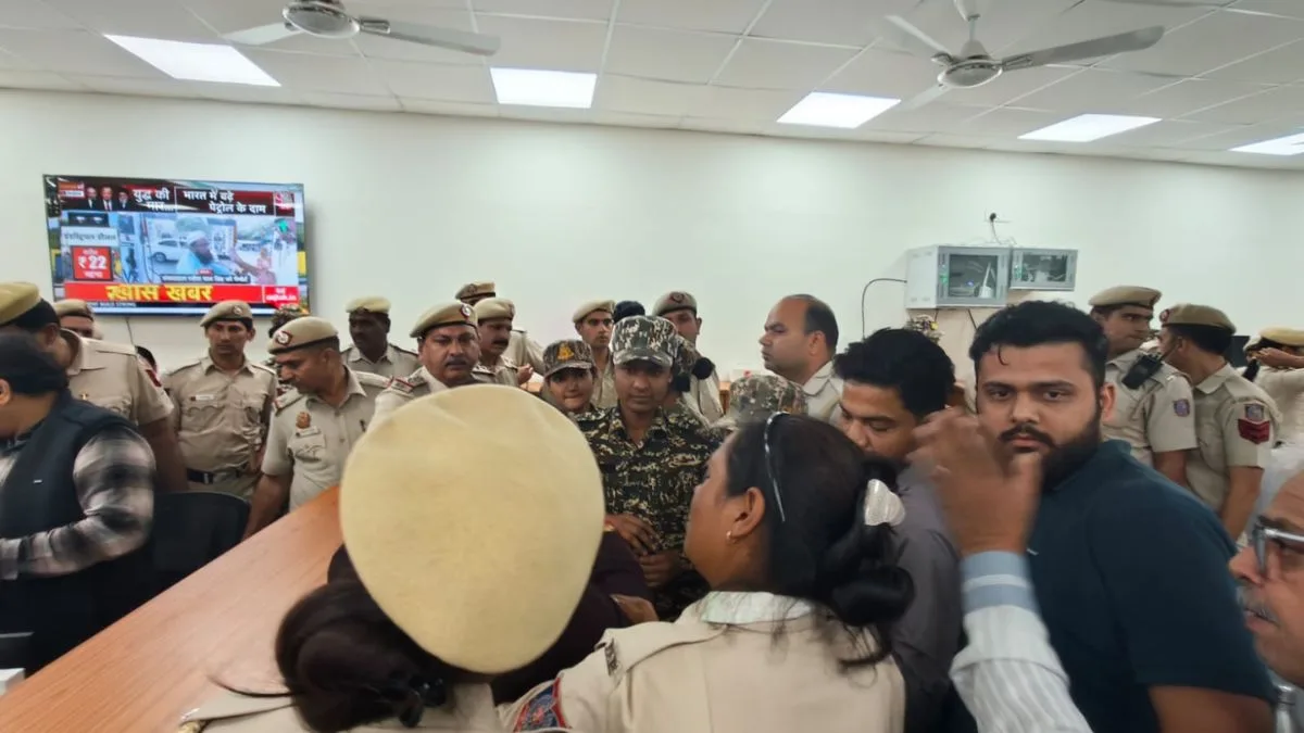 Return of the Raj: Black Day for Indian press freedom as UNI journos booted out of office