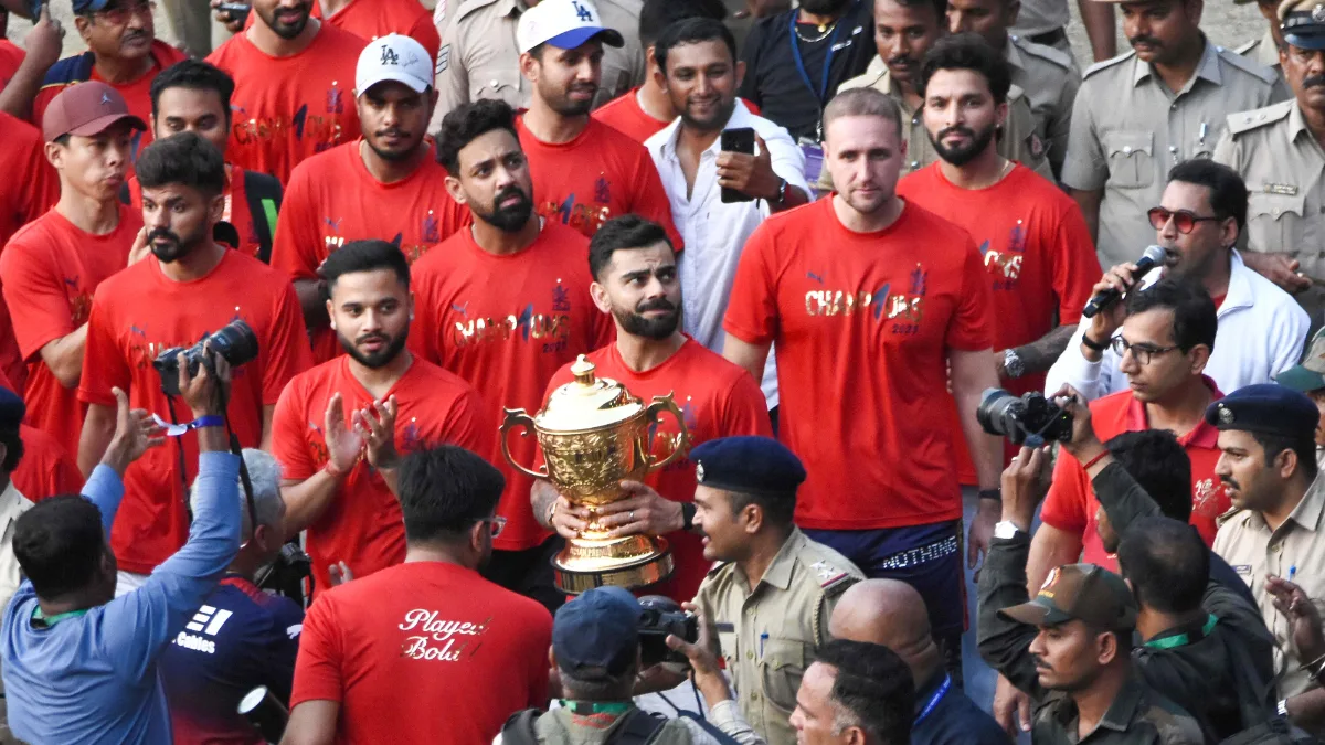 RCB vs SRH IPL Opener: Bengaluru metro prepares extended night services for fans
