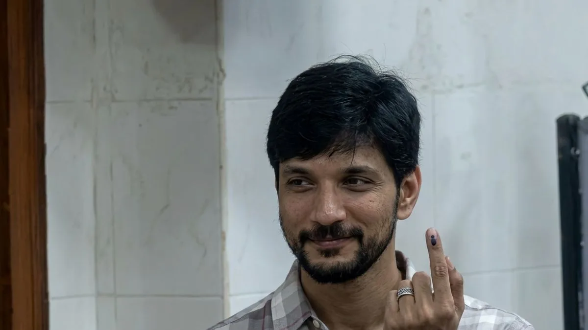 Actor Gautham Ram Karthik casts his vote at Stella Maris College in Chennai..jpg