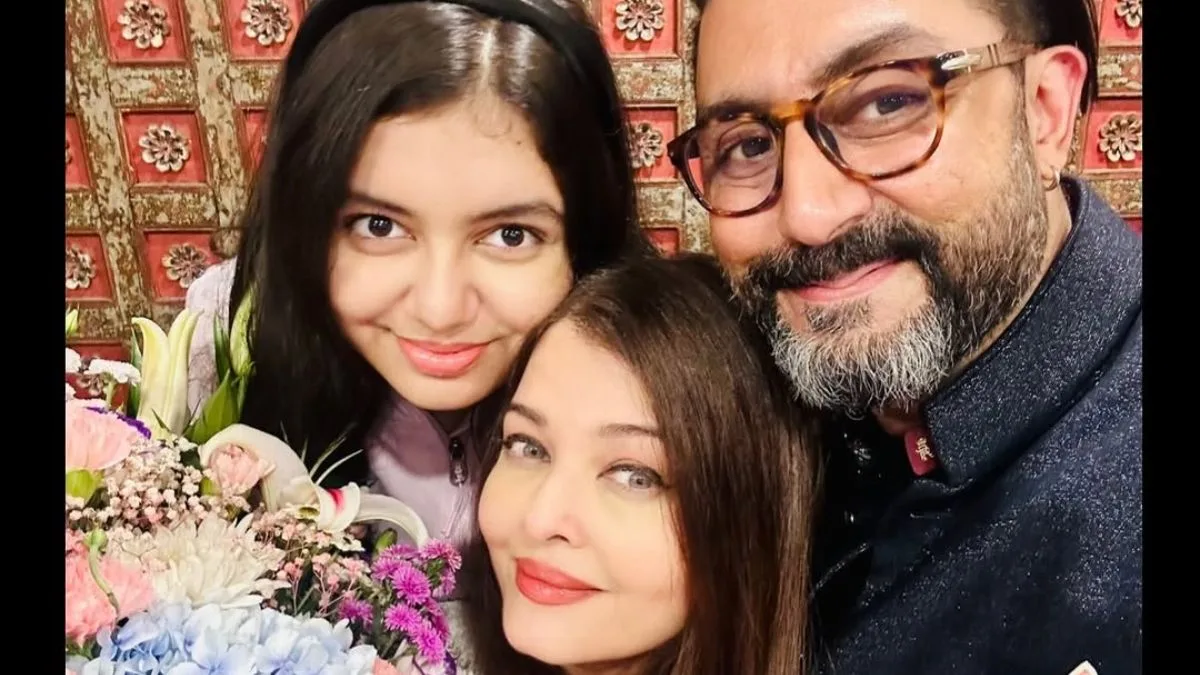 Aishwarya Rai drops rare family pics with Abhishek Bachchan & Aaradhya as couple celebrates 19 years of marriage
