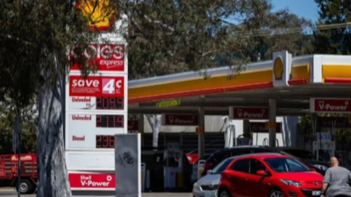 Over 40 pc of Australians say US, Israel most responsible for fuel crisis