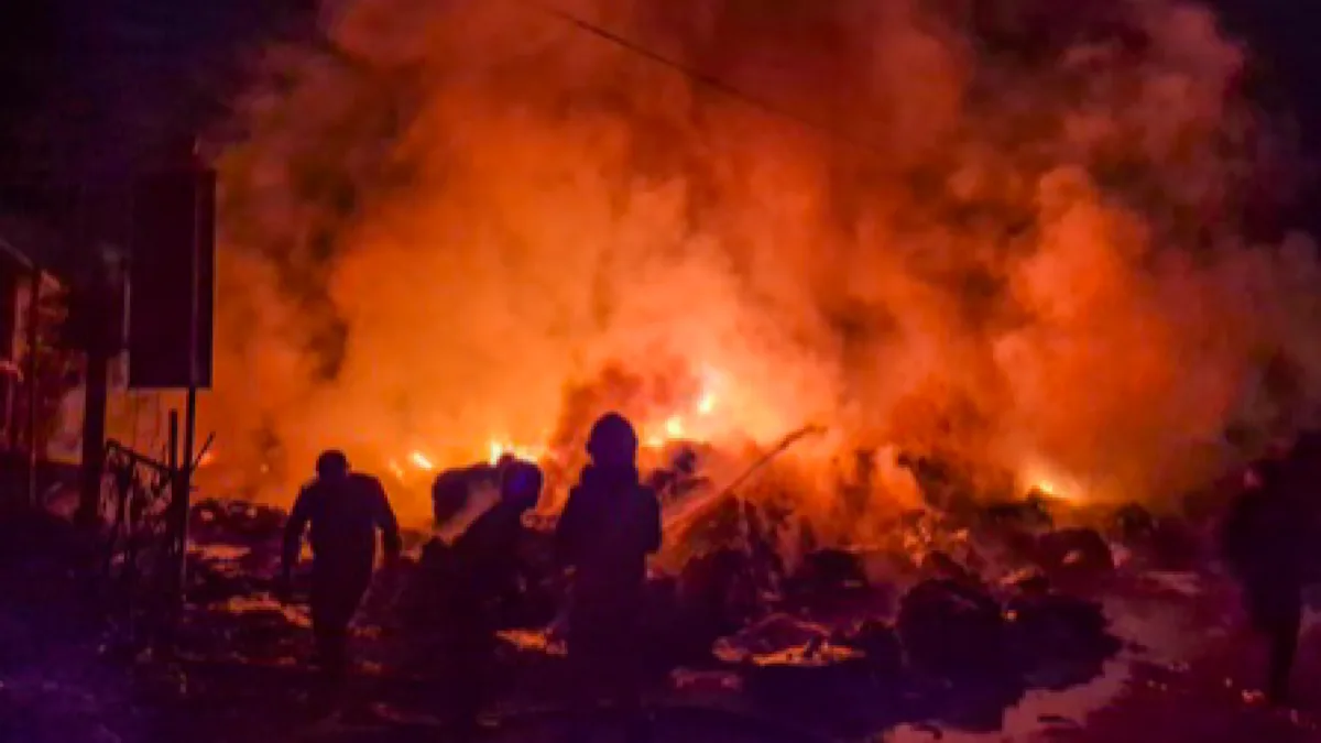 Five burnt alive as moving car catches fire on Delhi-Mumbai Expressway