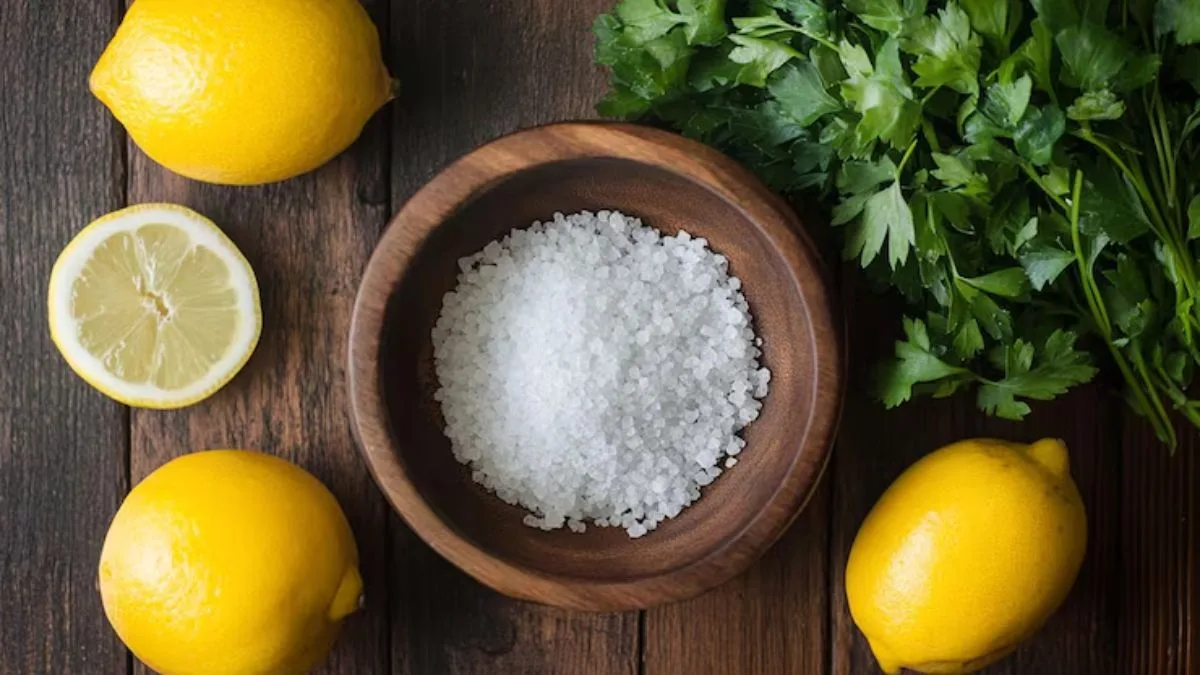 Just 200 ml water, lemon & rock salt: Acharya Balkrishna’s viral remedy claims to soothe gas and digestive discomfort