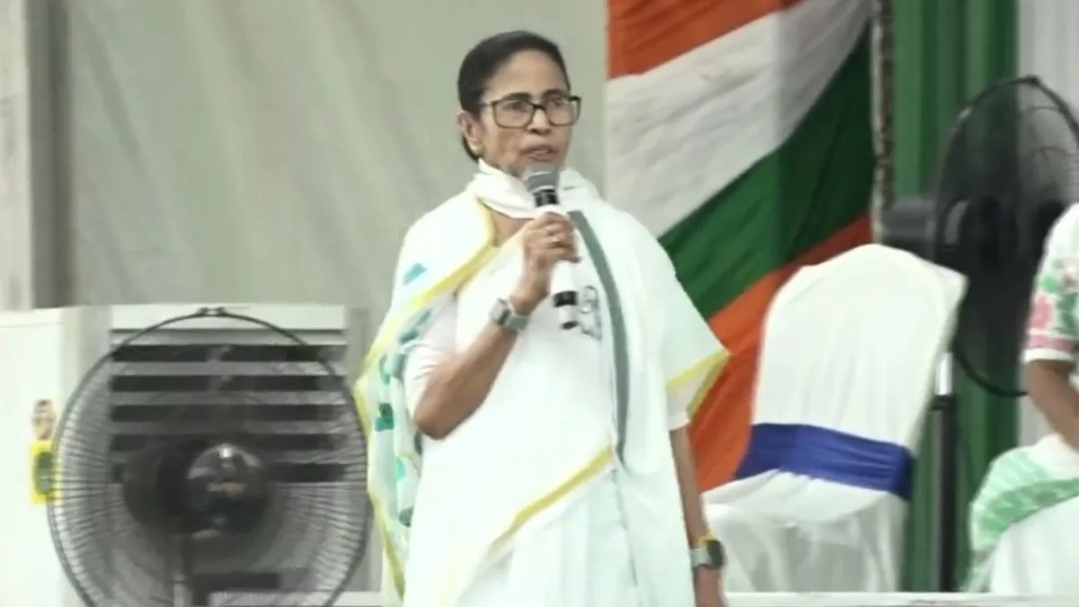 ‘Joint conspiracy’: Mamata blames BJP and EC for Malda judicial officers’ siege, warns of President’s Rule plot