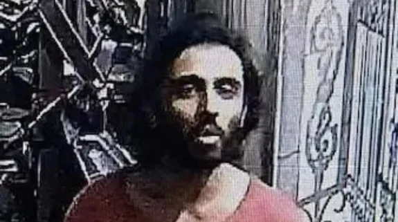 CCTV grab of the accused in the Mumbai Naya Nagar stabbing case