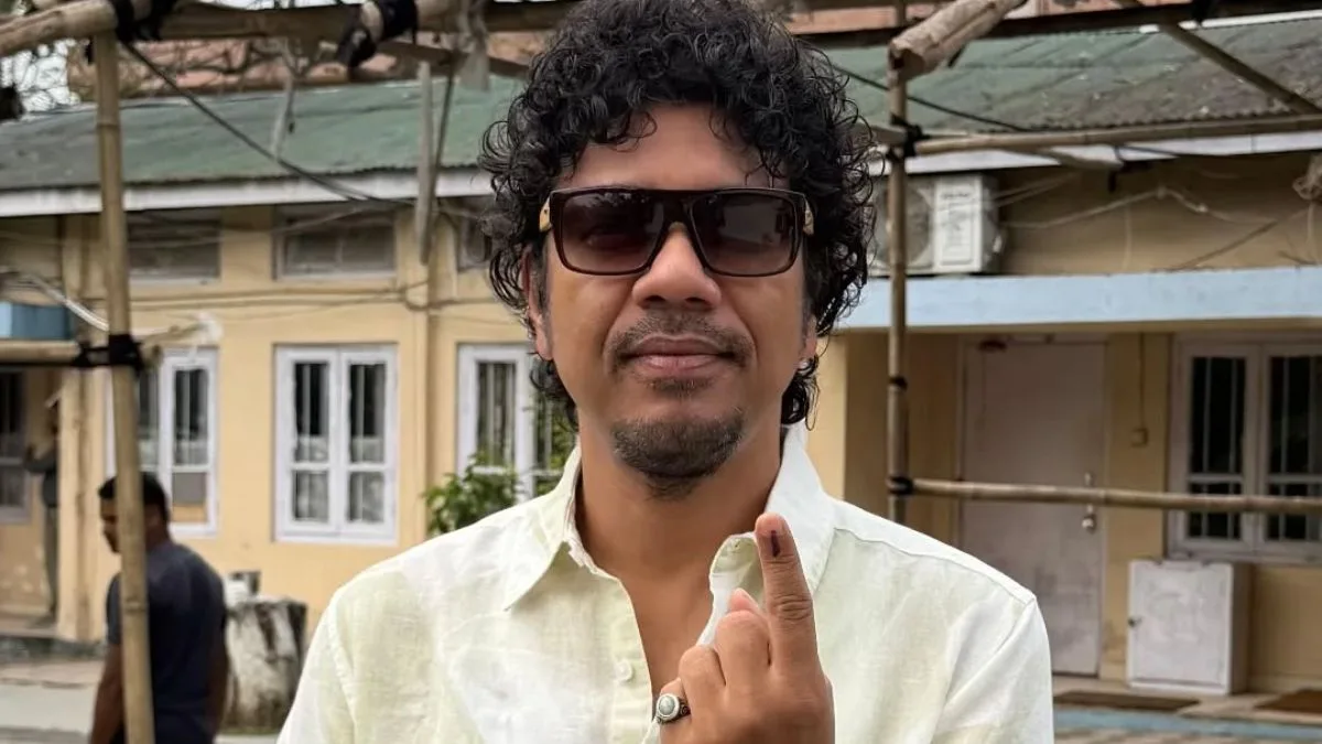 Papon casts vote in Guwahati, suggests remote voting.jpg