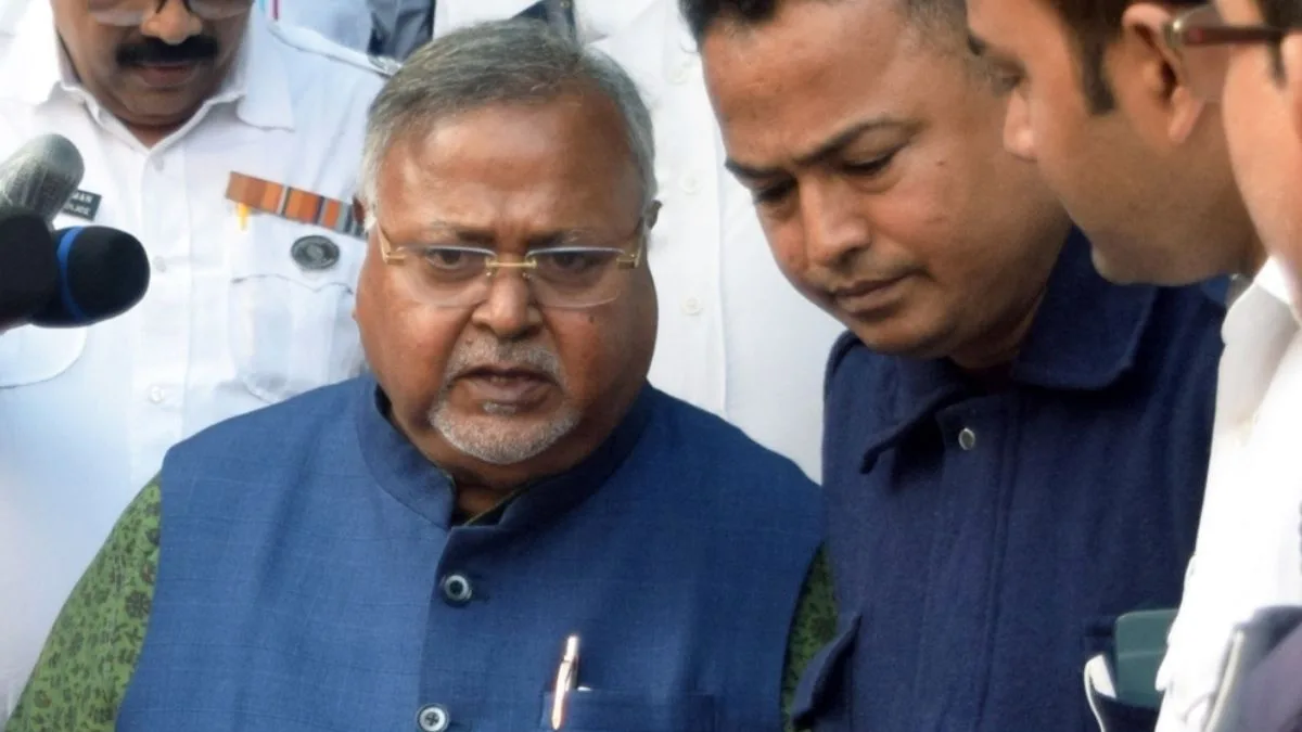 SSC scam heat rises: ED raids Partha Chatterjee residence again ahead of Bengal polls