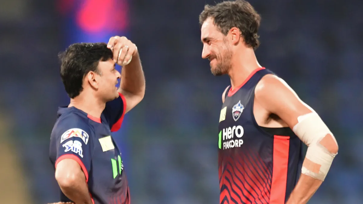 ‘He’s available’: DC bowling coach confirms Mitchell Starc return