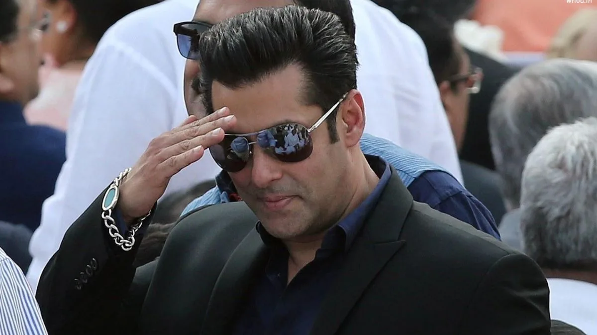 ‘Chill maro yaar’: Salman Khan clarifies his viral ‘alone vs lonely post’; says he was not talking about himself