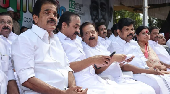 Congress leaders VD Satheesan, Ramesh Chennithala and KC Venugopal at protest in Thiruvananthapuram