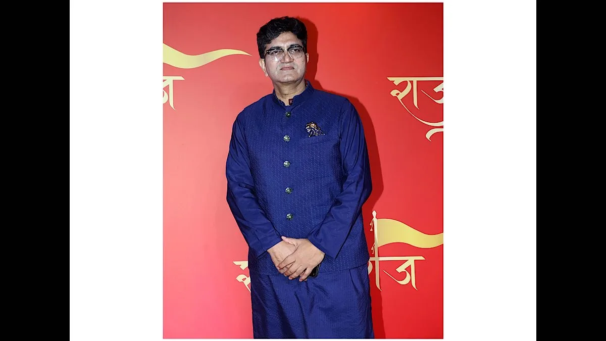 Prasoon Joshi appointed Prasar Bharati Chairman
