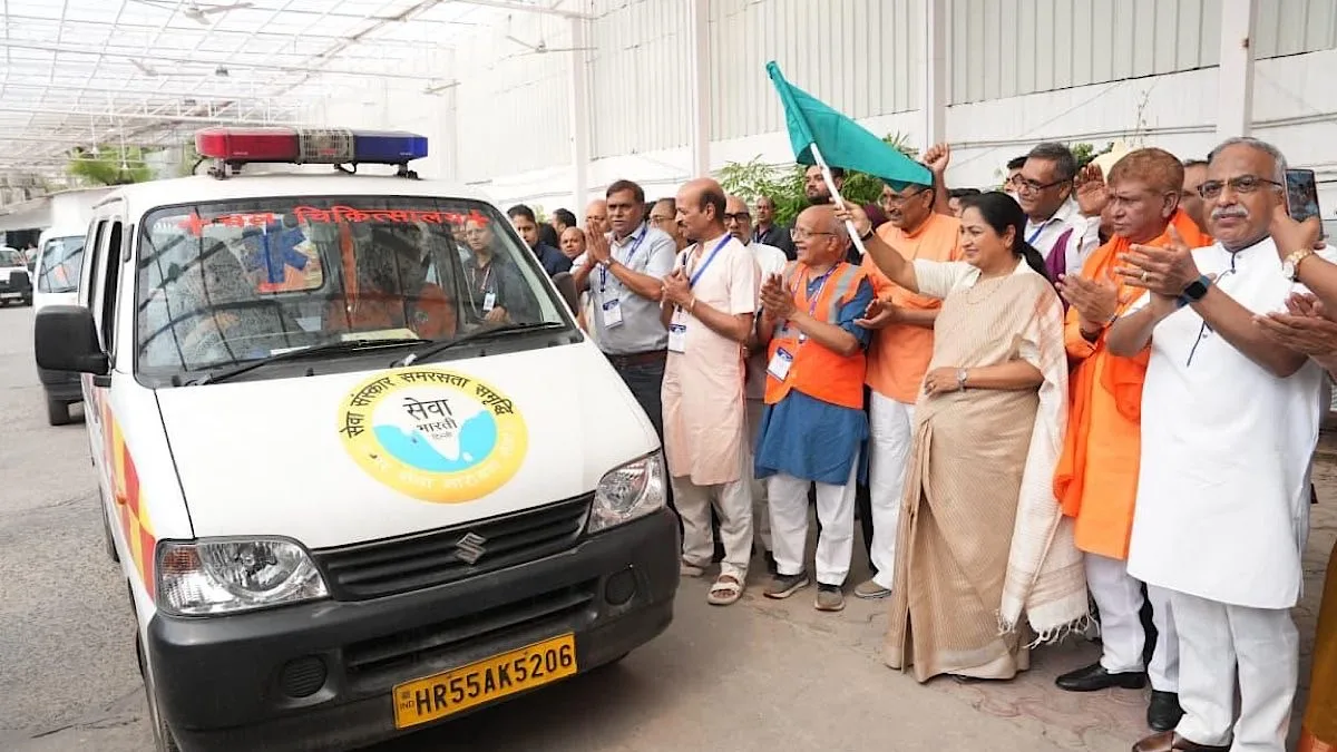 Delhi CM launches special ‘Seva & Rescue Campaign’ for destitute, sick, helpless people