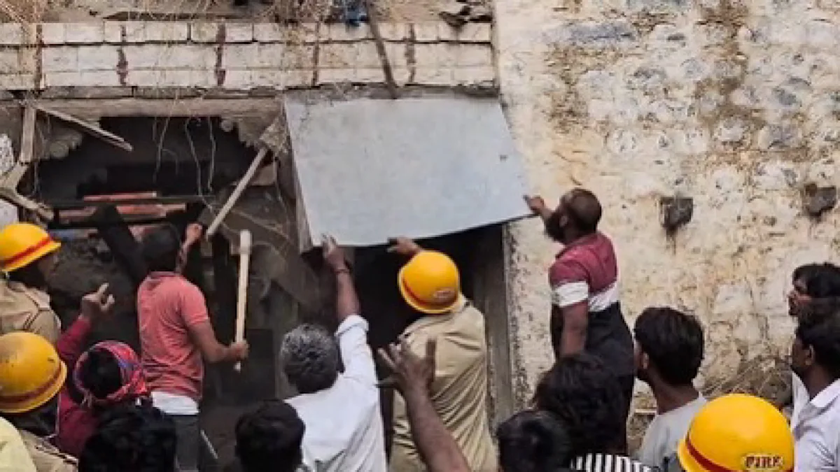 Four of family killed as house roof collapses after heavy rain in K’taka’s Vijayapura