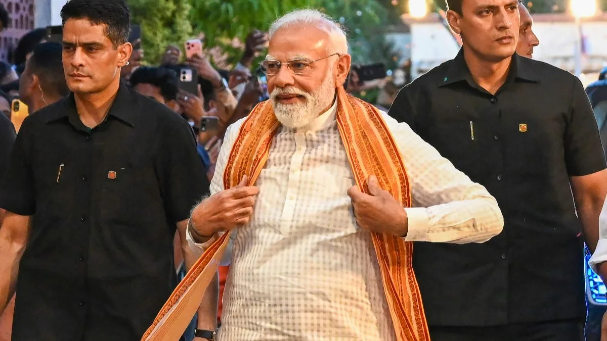 ‘Poribartan hoi gaiche’: PM Modi says BJP will work day and night for people of West Bengal
