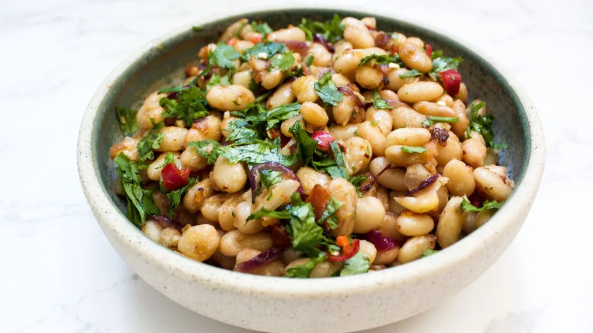Acharya Balkrishna highlights health benefits of black-eyed peas, from cancer prevention to cholesterol control