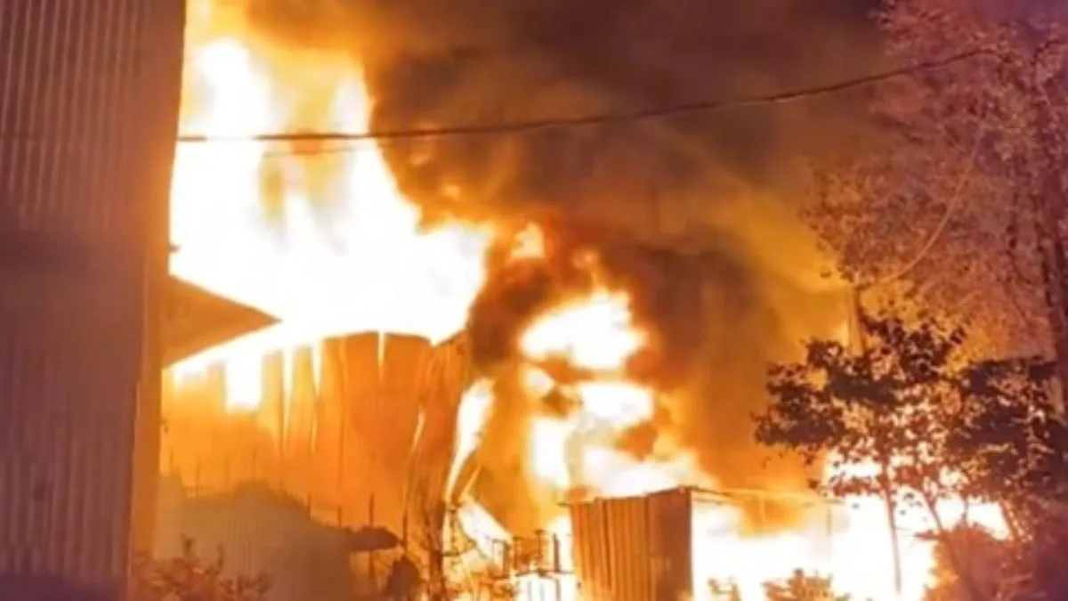 Back-to-back warehouse fires hit same area of Maharashtra’s Bhiwandi in early hours of Sunday; no one was hurt