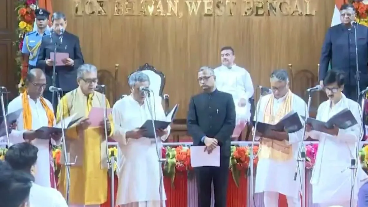 Bengal Cabinet Expansion: A blend of experience, youth and professional expertise
