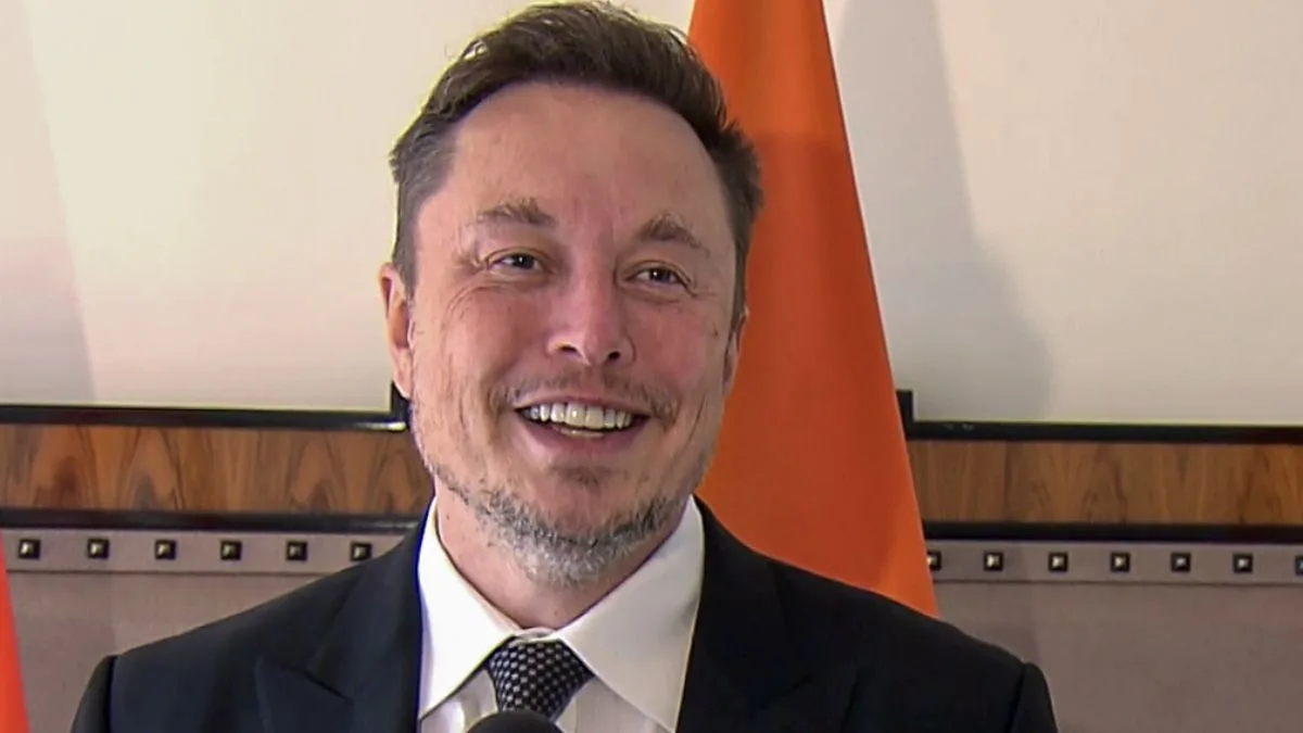 Elon Musk becomes world’s first trillionaire as SpaceX closes debut day with $2.2 trillion valuation