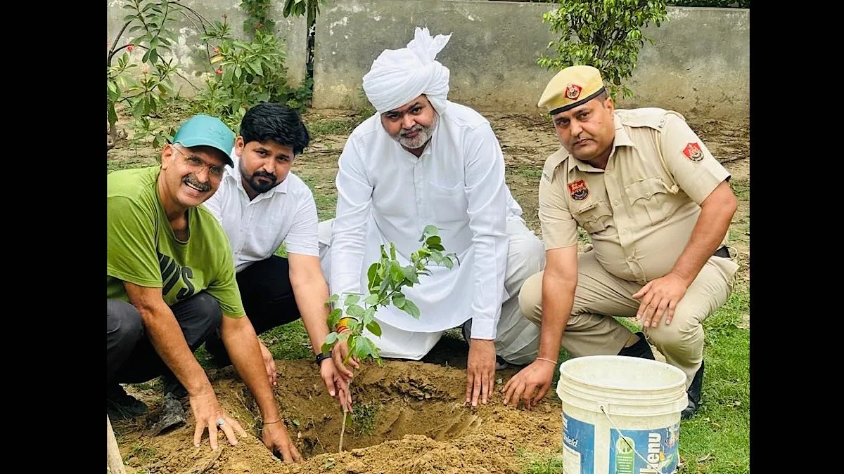 Protecting environment also true service to the nation: Solanki