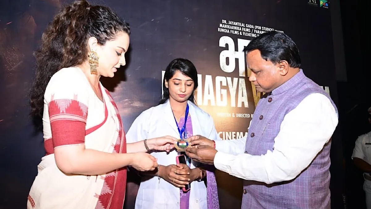 CM Majhi, Kangana Ranaut attend special screening of ‘Bharat Bhagya Vidhata’ in Bhubaneswar