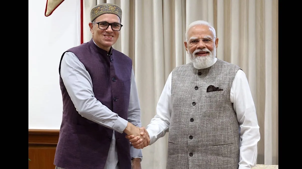 CM Omar Abdullah meets PM Modi, seeks early restoration of J&K’s statehood