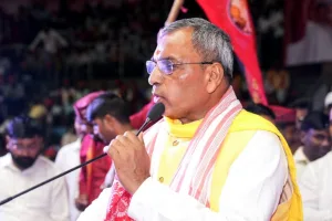 Political storm in UP: Om Prakash Rajbhar says SP split is certain, tells Akhilesh Yadav to apologise to disgruntled MPs