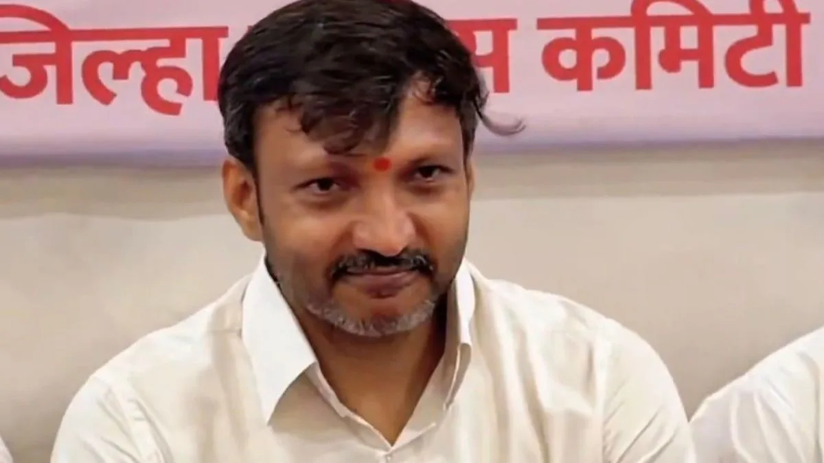 Will Omraje Nimbalkar cross over now? Padamsinh Patil’s acquittal in his father’s murder case adds twist to Shiv Sena UBT crisis