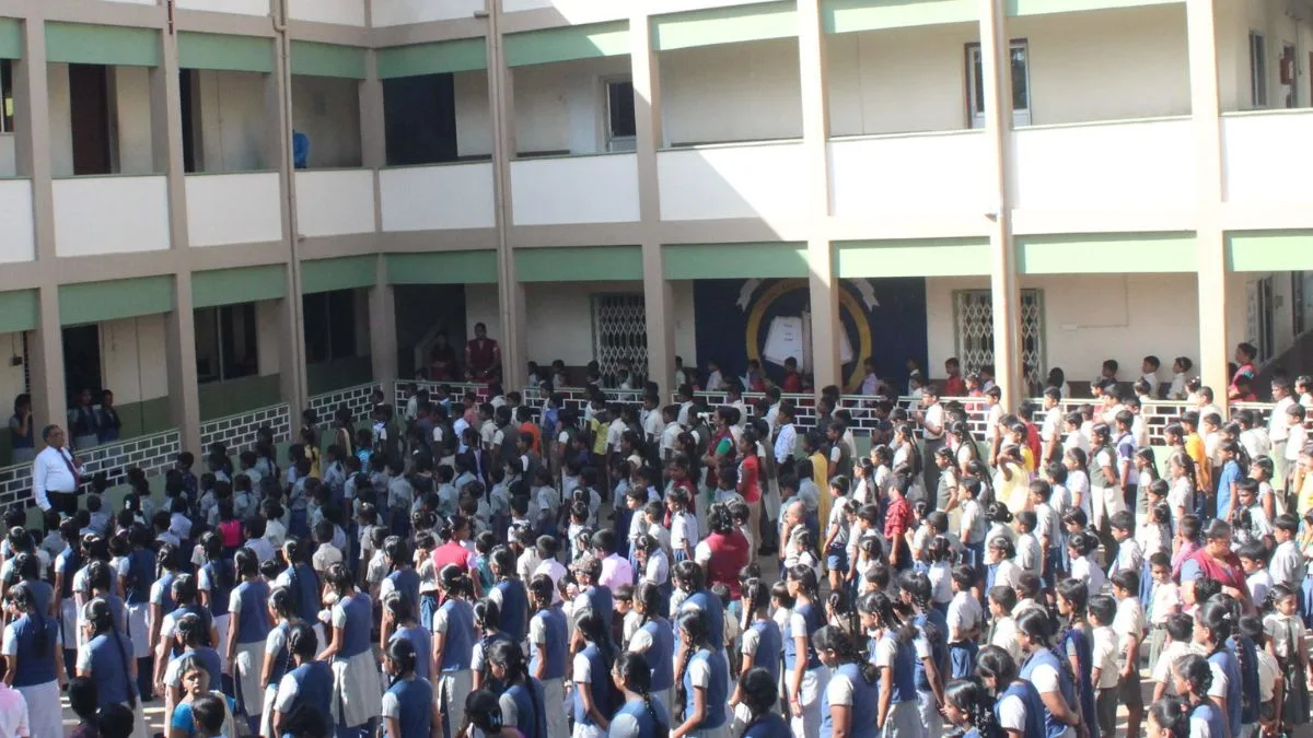 Private school teachers in Tenkasi allege salary fraud, seek Tamil Nadu government intervention