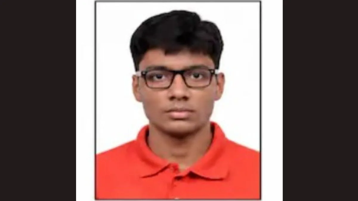 JEE Advanced 2026 results: Shubham Kumar tops with 330/360, IIT Delhi zone sweeps podium